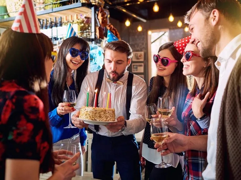 Jakie przekąski na urodziny w domu, które zaskoczą gości? Jakie przekąski na urodziny w domu, które zaskoczą gości?